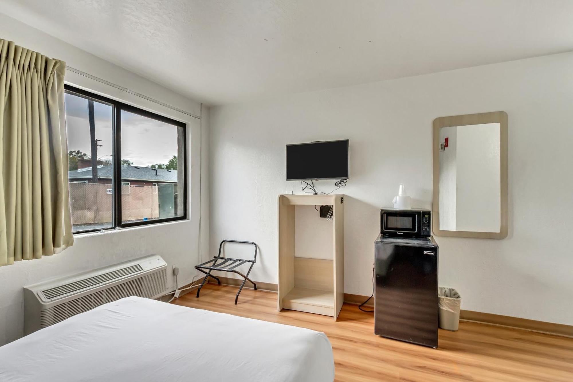 Motel 6 Ogden, Ut- Downtown Екстериор снимка