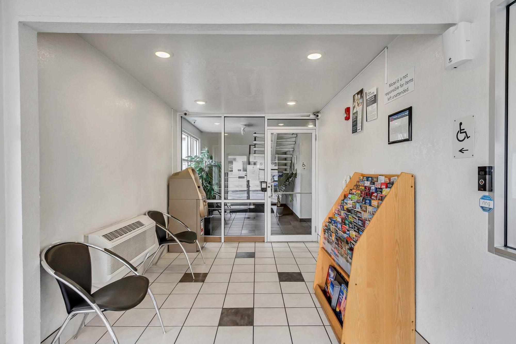 Motel 6 Ogden, Ut- Downtown Екстериор снимка